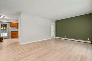 7 Hemlock Dr, Hempfield Township, PA 16125 - Photo 3