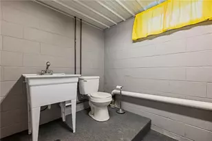 7 Hemlock Dr, Hempfield Township, PA 16125 - Photo 23