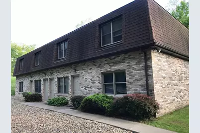 108 Oak Dr, Saxonburg Boro, PA 16056 - Photo 1