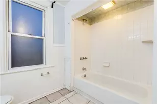 2242 Milligan Ave, Pittsburgh, PA 15218 - Photo 23