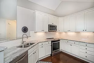 2174 Westview Cir, Harmony Boro, PA 16037 - Photo 11