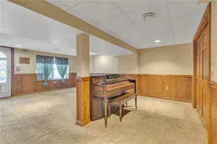 319 Bellford Ct, Cranberry Township, PA 16066 - Photo 21