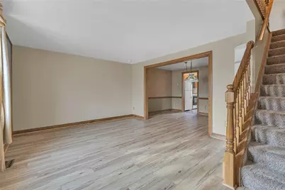 319 Bellford Ct, Cranberry Township, PA 16066 - Photo 3