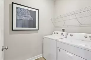 3079 Audrey Dr, Hempfield Township, PA 15601 - Photo 17