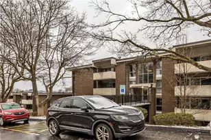 2401 Charlemagne Cir, Ross Twp, PA 15237 - Photo 19