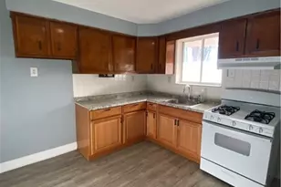 908 North Ave, North Braddock, PA 15104 - Photo 7