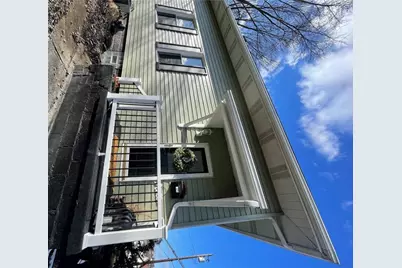 138 E Smithfield St, Mount Pleasant Township, PA 15666 - Photo 3