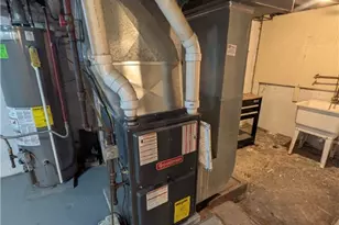 148 Carnegie Ave, Clairton, PA 15025 - Photo 15