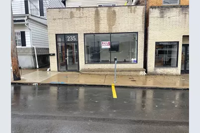 235 Longfellow St, Vandergrift, PA 15690 - Photo 1