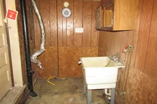 724 Laura St, West Mifflin, PA 15122 - Photo 35