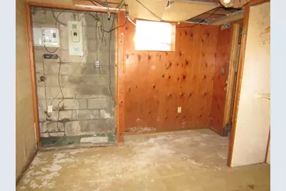 724 Laura St, West Mifflin, PA 15122 - Photo 37