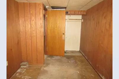 724 Laura St, West Mifflin, PA 15122 - Photo 29