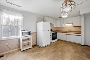 201 Kenney Dr, Sewickley, PA 15143 - Photo 9