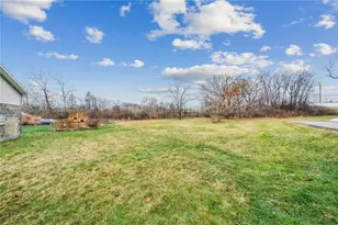 132 W Pennsylvania, New Stanton, PA 15672 - Photo 31