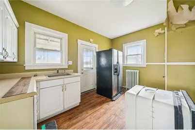 132 W Pennsylvania, New Stanton, PA 15672 - Photo 7