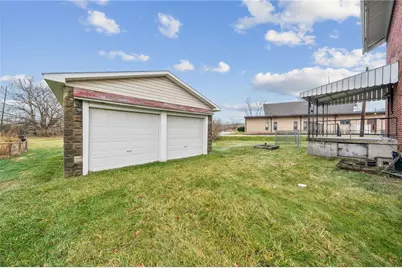 132 W Pennsylvania, New Stanton, PA 15672 - Photo 29