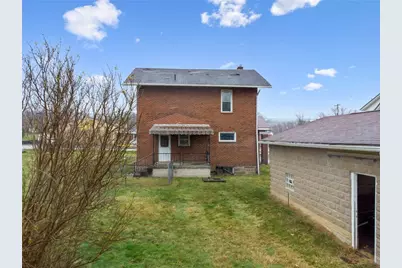 132 W Pennsylvania, New Stanton, PA 15672 - Photo 3