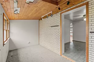 11690 Center St, North Huntingdon, PA 15642 - Photo 13