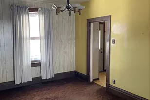 832 Thompson, Donora, PA 15033 - Photo 9