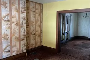 832 Thompson, Donora, PA 15033 - Photo 5