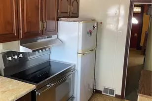 832 Thompson, Donora, PA 15033 - Photo 11