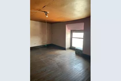 832 Thompson, Donora, PA 15033 - Photo 21