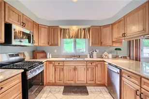 112 Lintel Dr, Peters Township, PA 15317 - Photo 9
