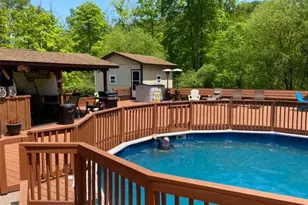 2216 N Camp Run Rd, Perry Township, PA 16123 - Photo 15