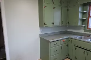 3028 Leechburg Rd, Lower Burrell, PA 15068 - Photo 19