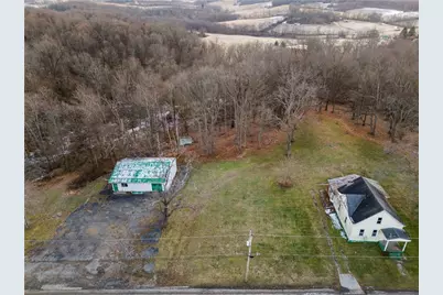 770 S Eighty Eight Rd, Carmichaels-Cumberland, PA 15320 - Photo 9