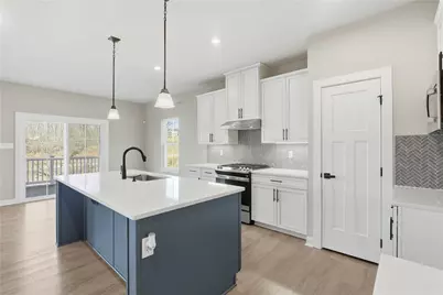 4 Dana Dr, Findlay Township, PA 15108 - Photo 9