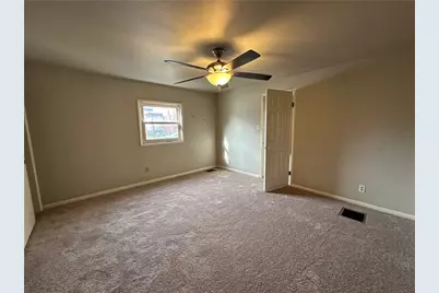 243 Pennsylvania Avenue, Rochester, PA 15074 - Photo 5