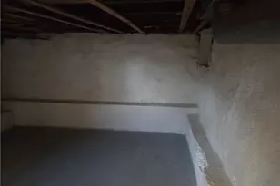 627 Park Ave, Clairton, PA 15025 - Photo 11