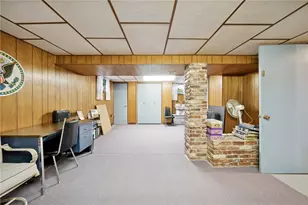 140 Possum Hollow Rd, Hempfield Township, PA 15601 - Photo 21