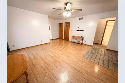 122 Helga Dr, Clay Township, PA 16061 - Photo 7