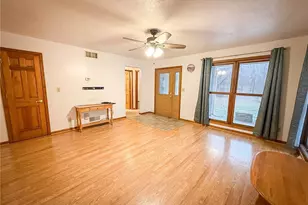 122 Helga Dr, Clay Township, PA 16061 - Photo 5