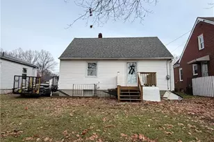 959 Bechtol, Sharon, PA 16146 - Photo 3