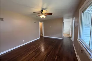 959 Bechtol, Sharon, PA 16146 - Photo 9