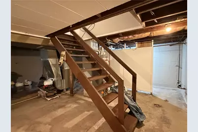 959 Bechtol, Sharon, PA 16146 - Photo 23