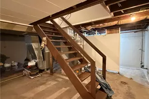 959 Bechtol, Sharon, PA 16146 - Photo 23