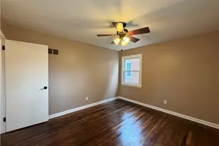 959 Bechtol, Sharon, PA 16146 - Photo 15