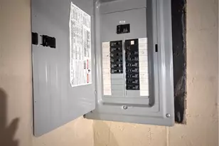 959 Bechtol, Sharon, PA 16146 - Photo 27