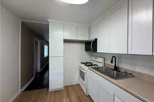 959 Bechtol, Sharon, PA 16146 - Photo 11