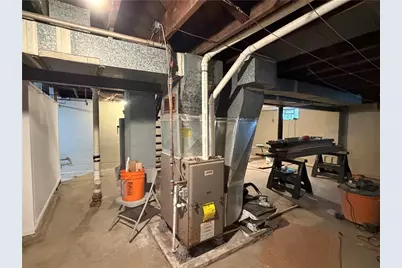 959 Bechtol, Sharon, PA 16146 - Photo 25