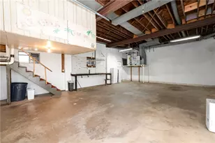 325 E Brewster Rd, Center Township, PA 16001 - Photo 27