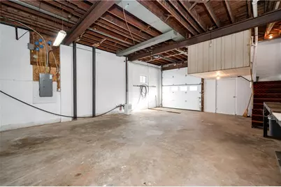 325 E Brewster Rd, Center Township, PA 16001 - Photo 29