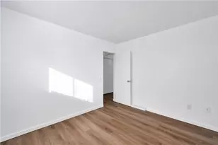 325 E Brewster Rd, Center Township, PA 16001 - Photo 21