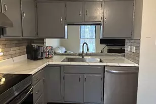 1001 Timberglen Dr, North Fayette, PA 15126 - Photo 7