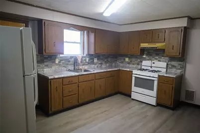 635 Large Ave, Clairton, PA 15025 - Photo 5