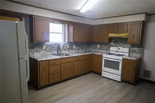 635 Large Ave, Clairton, PA 15025 - Photo 5